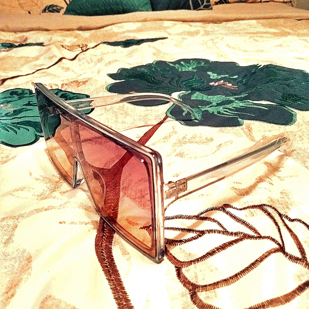 Designer frames - Picture 3 of 6